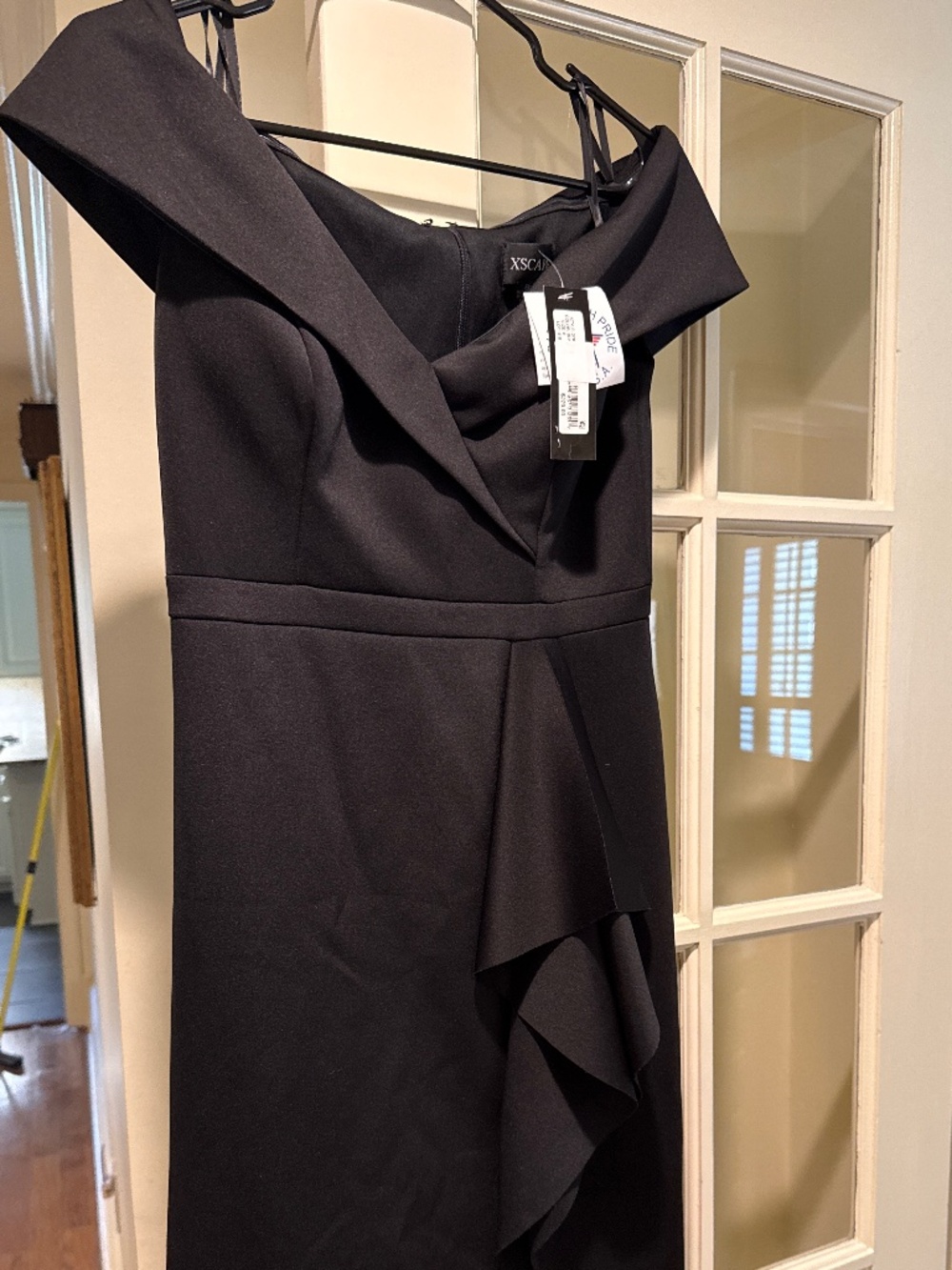 Black cocktail dress Xscape 8 nwt